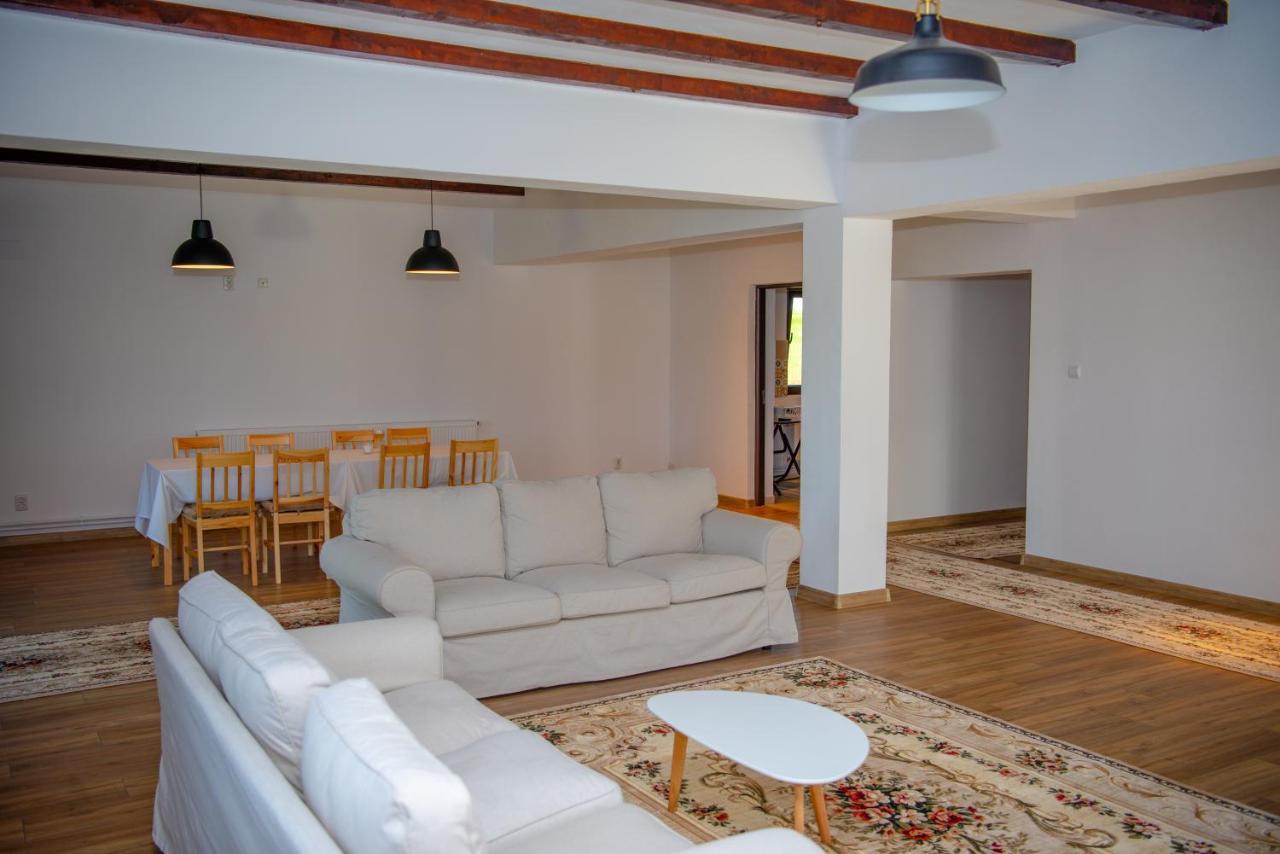 Appartamento Family House Pristol Esterno foto