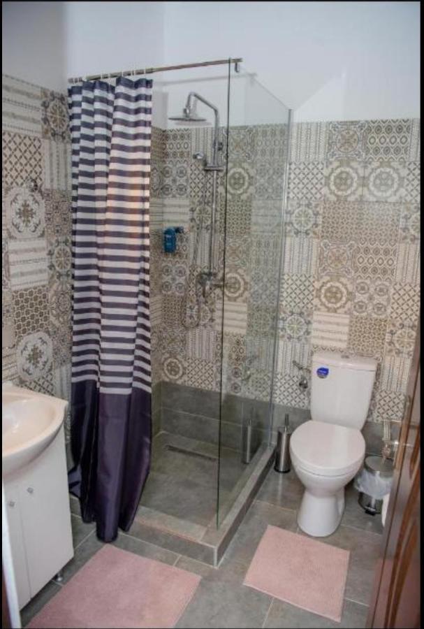 Appartamento Family House Pristol Esterno foto