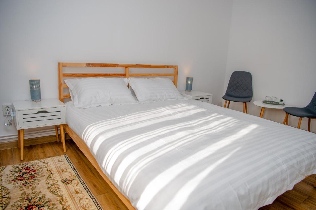 Appartamento Family House Pristol Esterno foto
