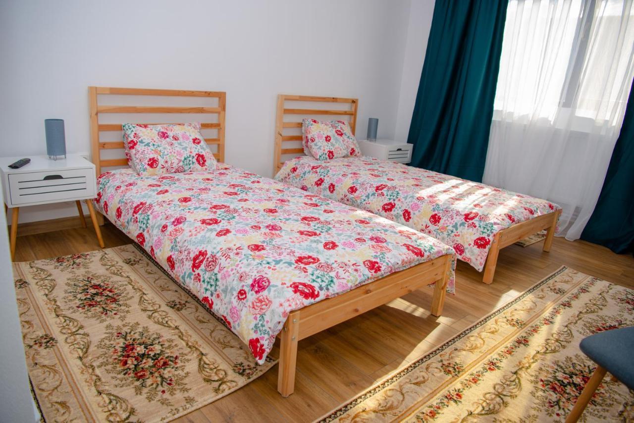 Appartamento Family House Pristol Esterno foto