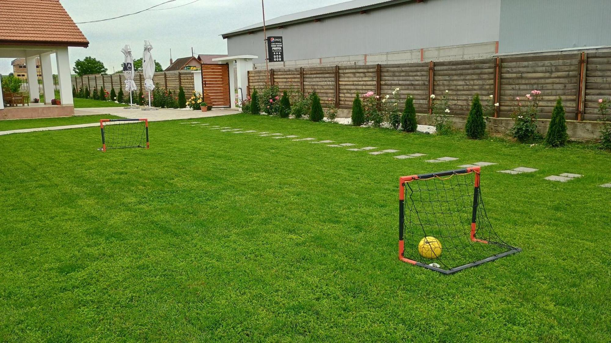 Appartamento Family House Pristol Esterno foto